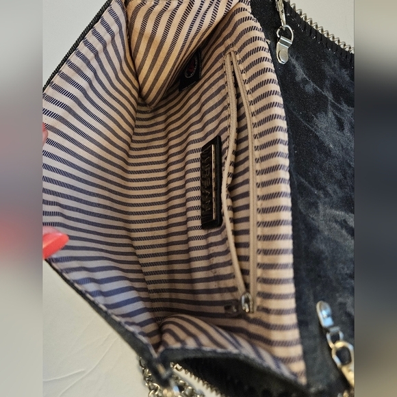 URBAN EXPRESSIONS BLACK DENIM CROSSBODY SILVER CHAIN - Picture 7 of 10